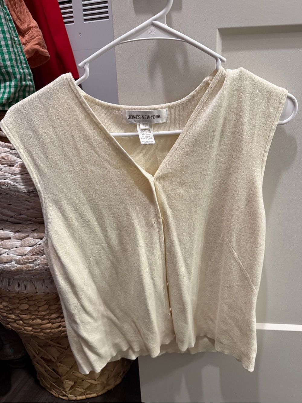 Jones New York Cream Sleeveless V-Neck Button Cardigan